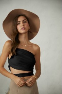 Solid Rib One Shoulder Cut Out Crop Top